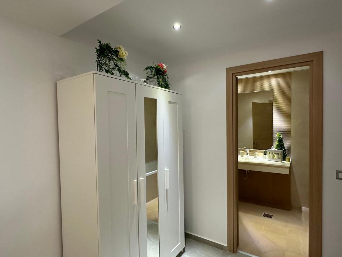 Cherry Apartment Bucharest Luaran gambar
